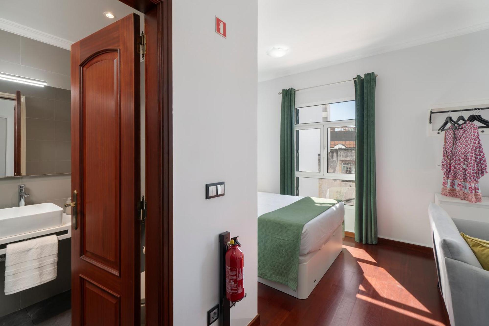 Apartamento Do Carmo By An Island Apart Фуншал Екстер'єр фото